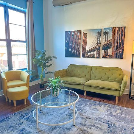 Mccormick Place 3Br-2Ba With Optional Parking - Sleeps 8 Chicago Exterior photo