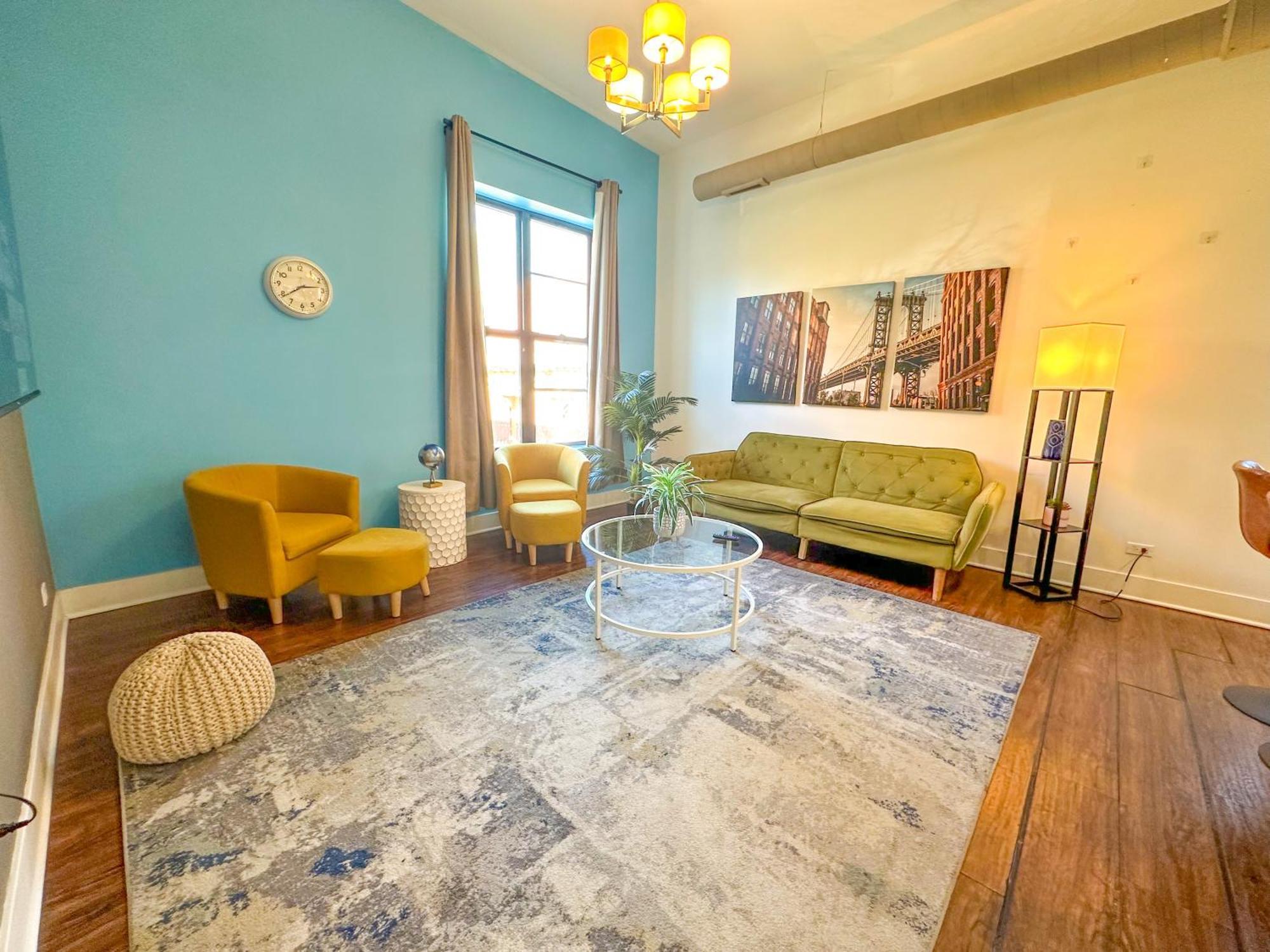 Mccormick Place 3Br-2Ba With Optional Parking - Sleeps 8 Chicago Exterior photo